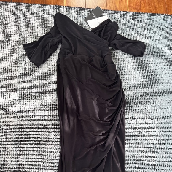 Brand new/never worn (tags still on) club L black dress - Picture 2 of 3